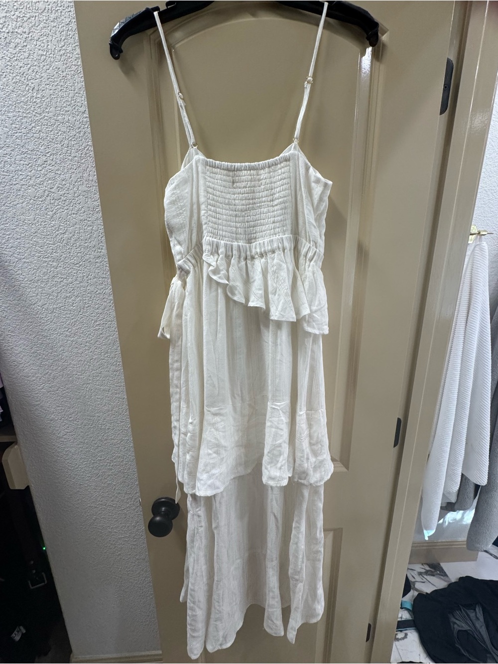 saltwater LUXE Ivory Ruffle High-Low Midi Dress - Picture 6 of 7